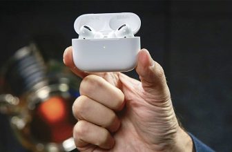 AirPods Flashing Orange