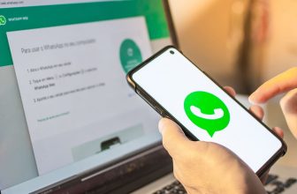 WhatsApp Web with iPhone