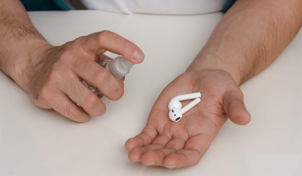 how to clean AirPods