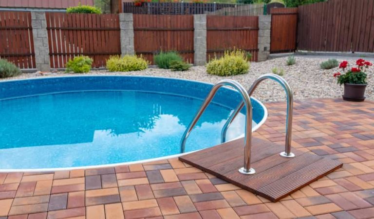 How to patch a pool without draining water
