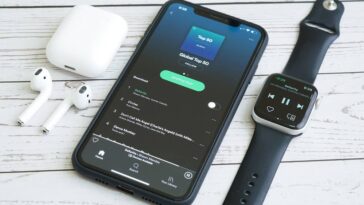 transfer music to your Apple Watch