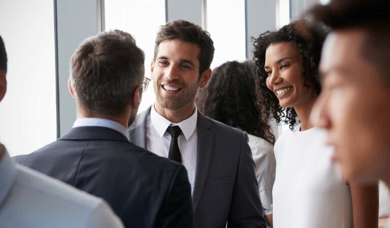 4 Simple Rules to Master Networking with People